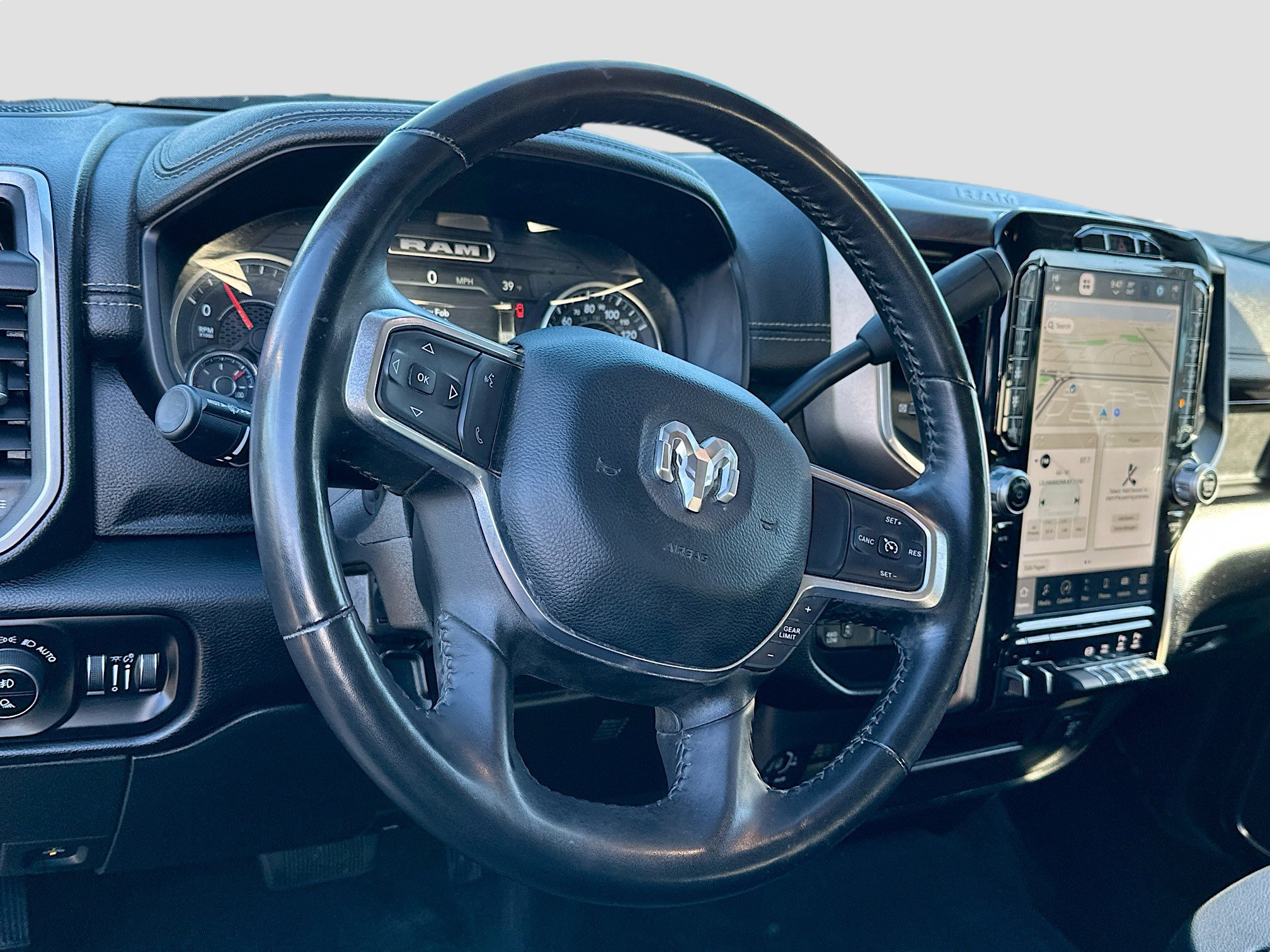 Used 2024 RAM 2500 Laramie image 18