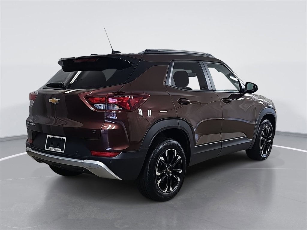 Certified 2022 Chevrolet TrailBlazer LT w/ Convenience Package image 3