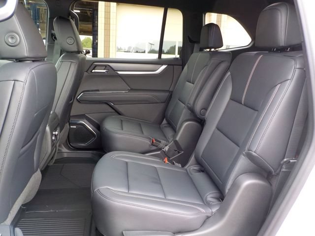 New 2027 GMC Acadia Elevation w/ Elevation Premium Package AWD/4WD image 18