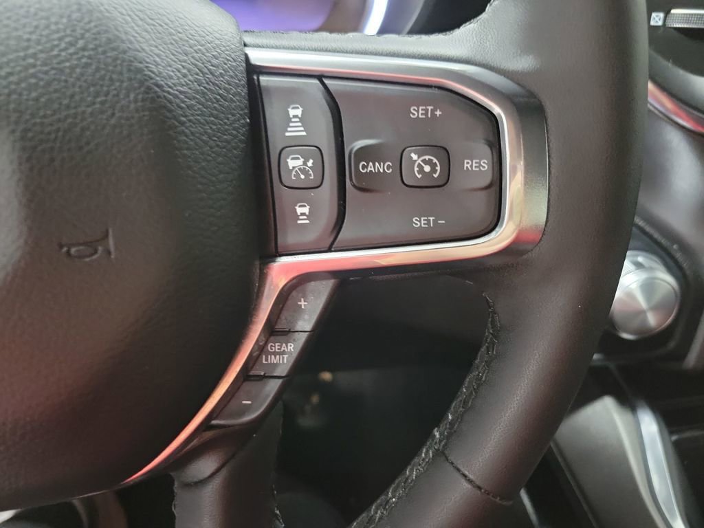 Used 2025 RAM 1500 Laramie w/ Night Edition image 39