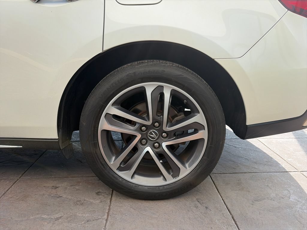 Used 2018 Acura MDX FWD w/ Advance Package image 12