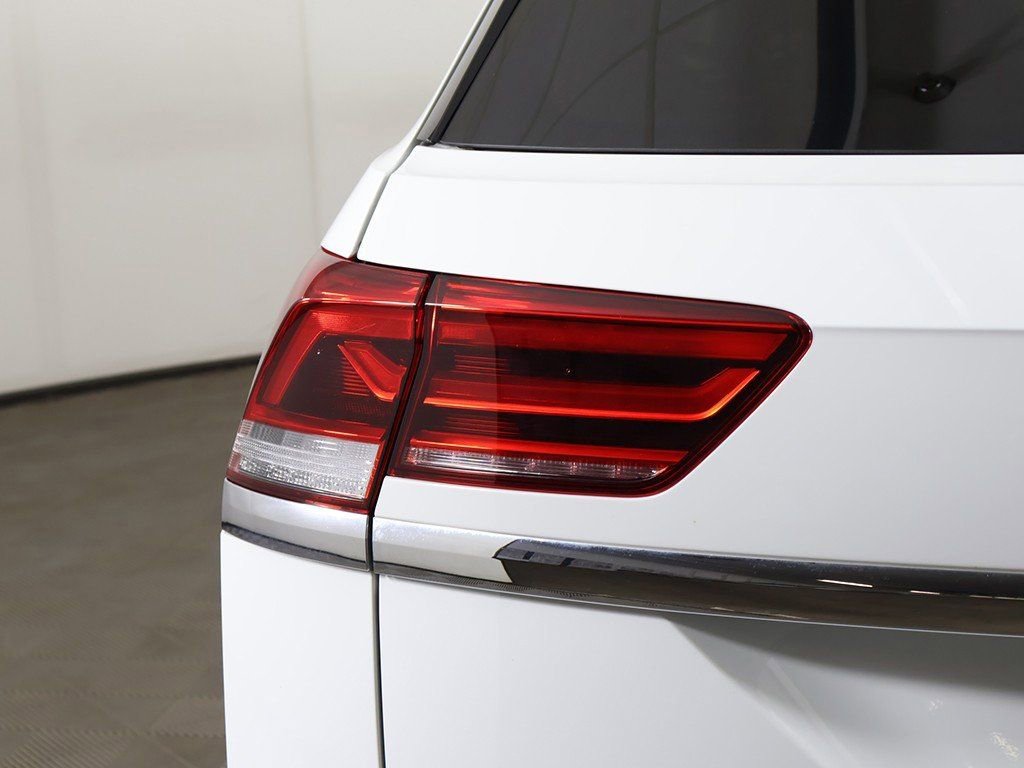 Used 2022 Volkswagen Atlas Cross Sport SE image 14