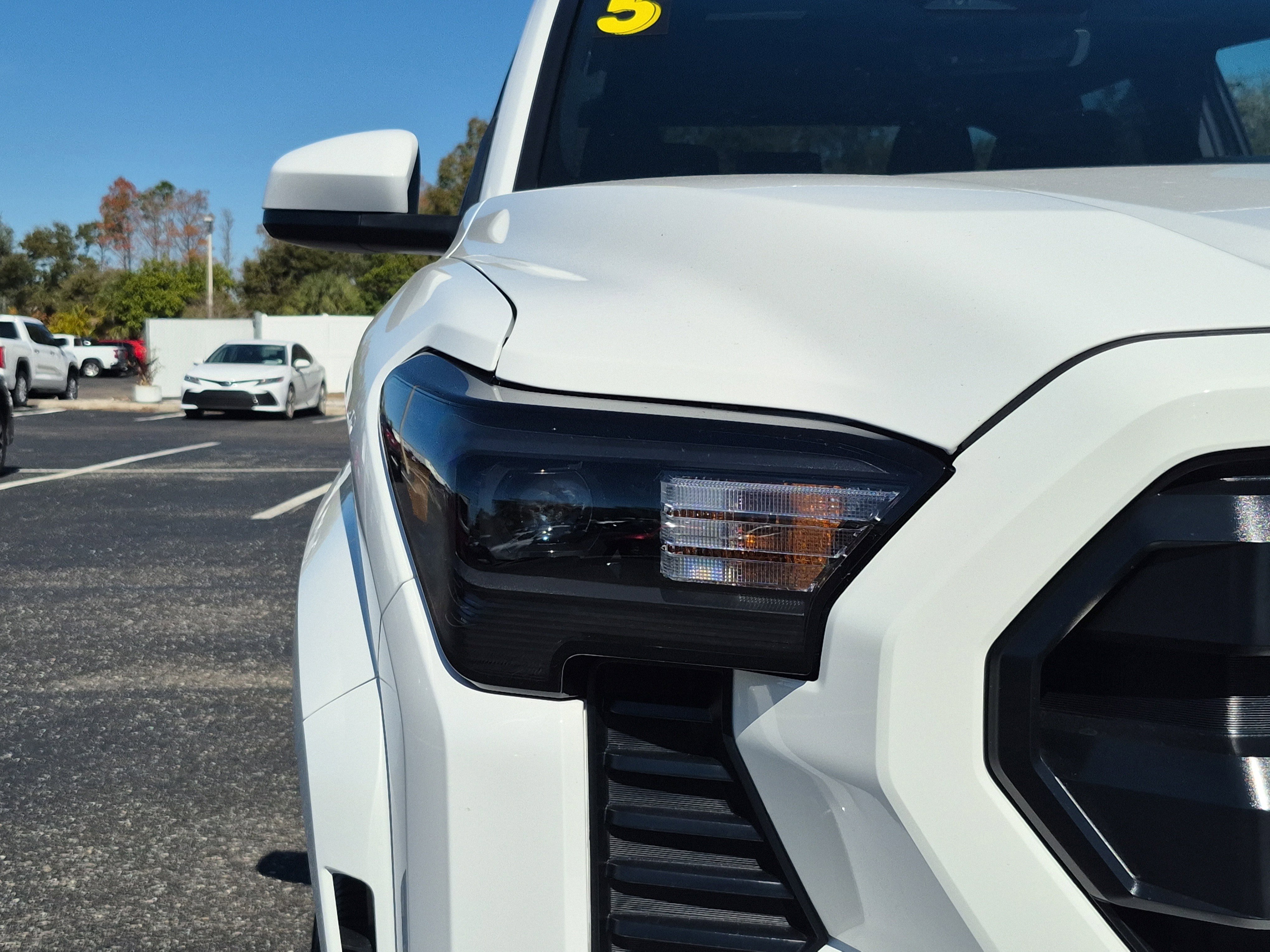 Used 2025 Toyota Tacoma SR5 image 7