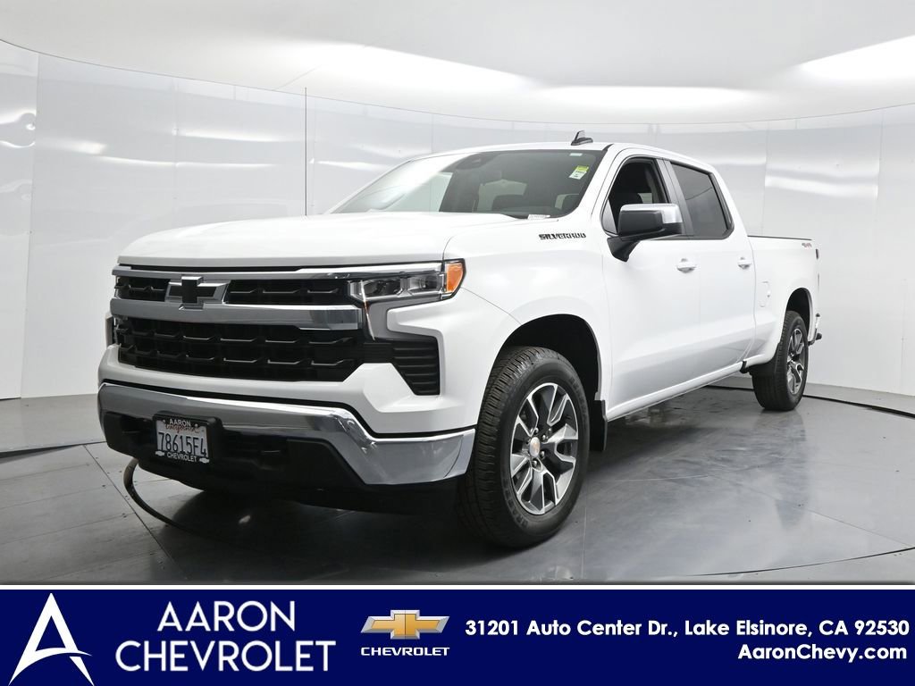 New 2025 Chevrolet Silverado 1500 LT w/ LPO, Dark Essentials Package