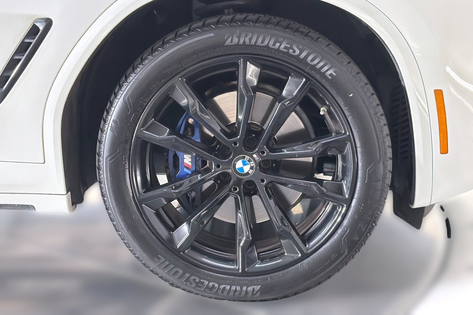 Used 2024 BMW X3 M40i w/ Shadowloine Package AWD/4WD image 13