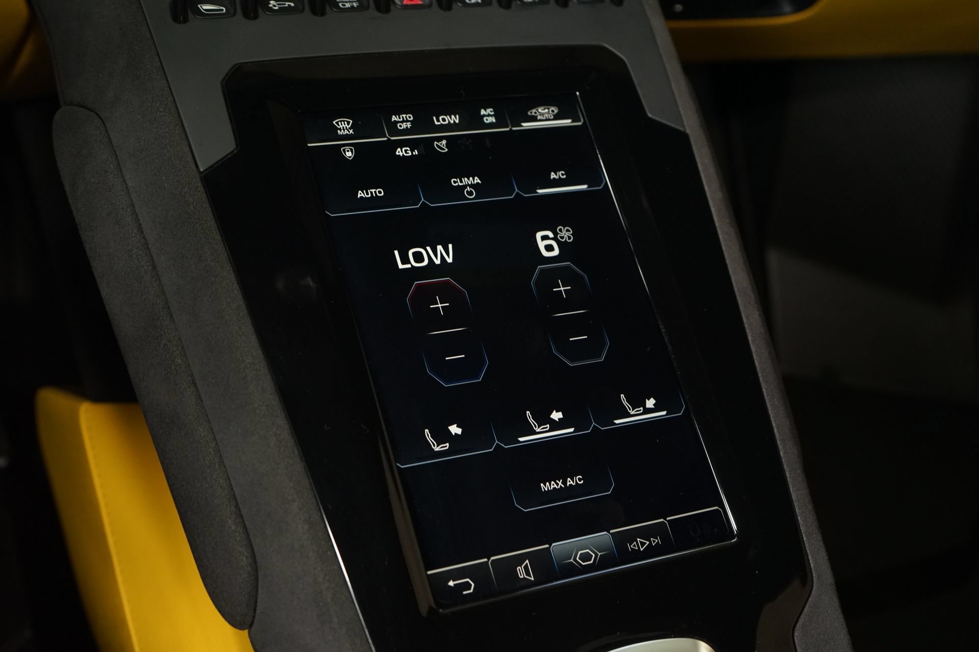 Used 2023 Lamborghini Huracan Tecnica RWD image 19