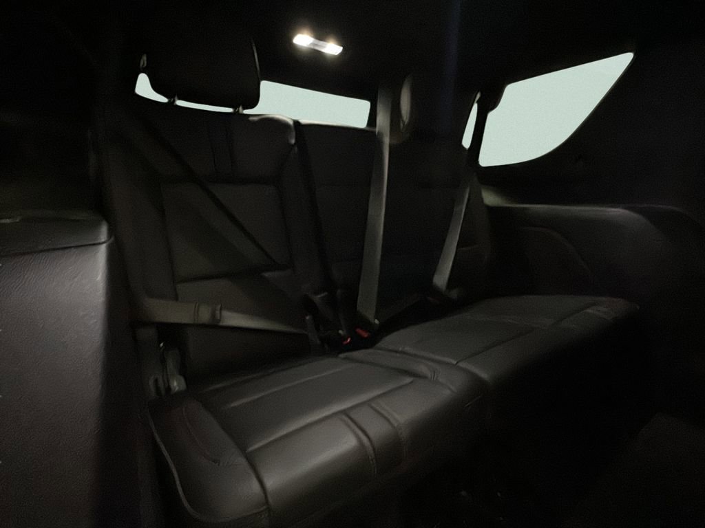 Used 2024 Chevrolet Tahoe RST w/ Sport Performance Package AWD/4WD image 17