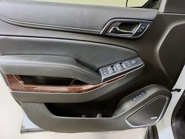 Used 2017 GMC Yukon SLT AWD/4WD image 33
