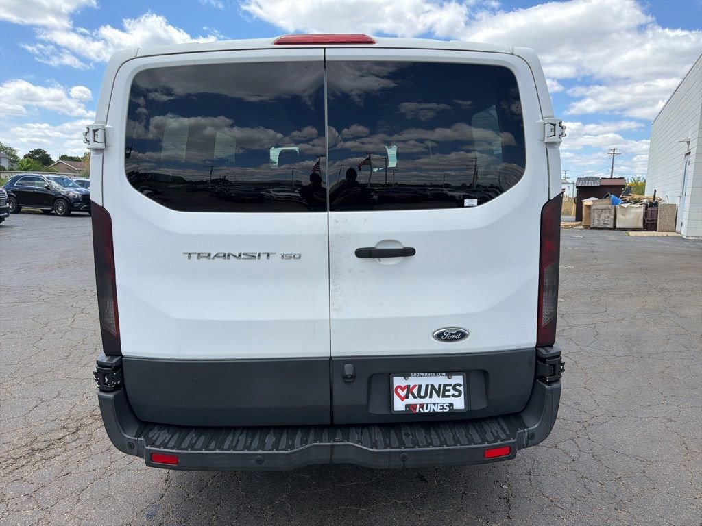 Used 2016 Ford Transit 150 XL RWD image 4