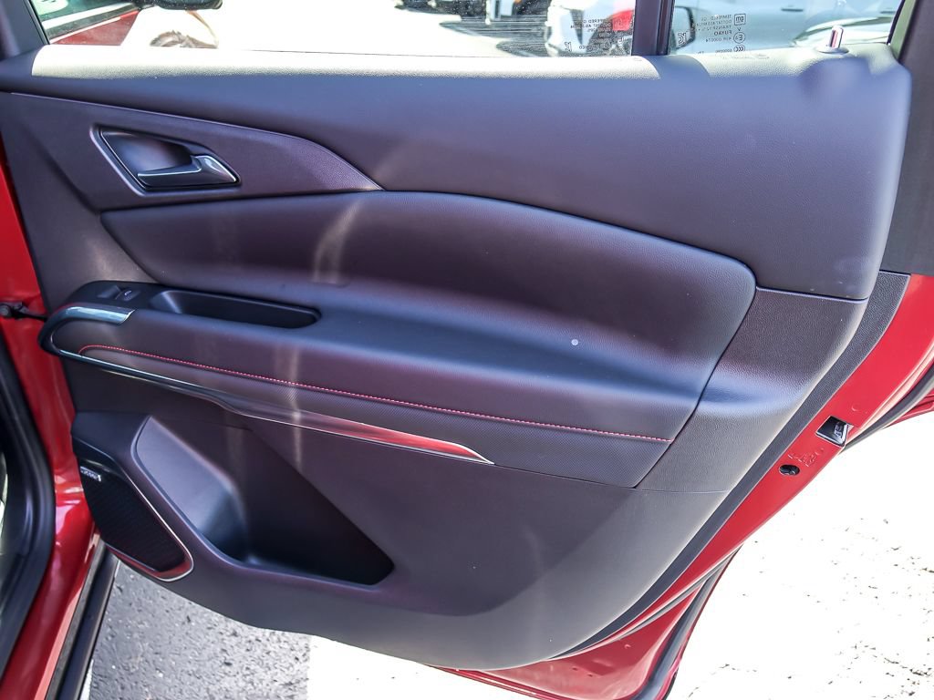 Used 2024 Chevrolet Traverse RS w/ LPO, Floor Liner Package AWD/4WD image 32