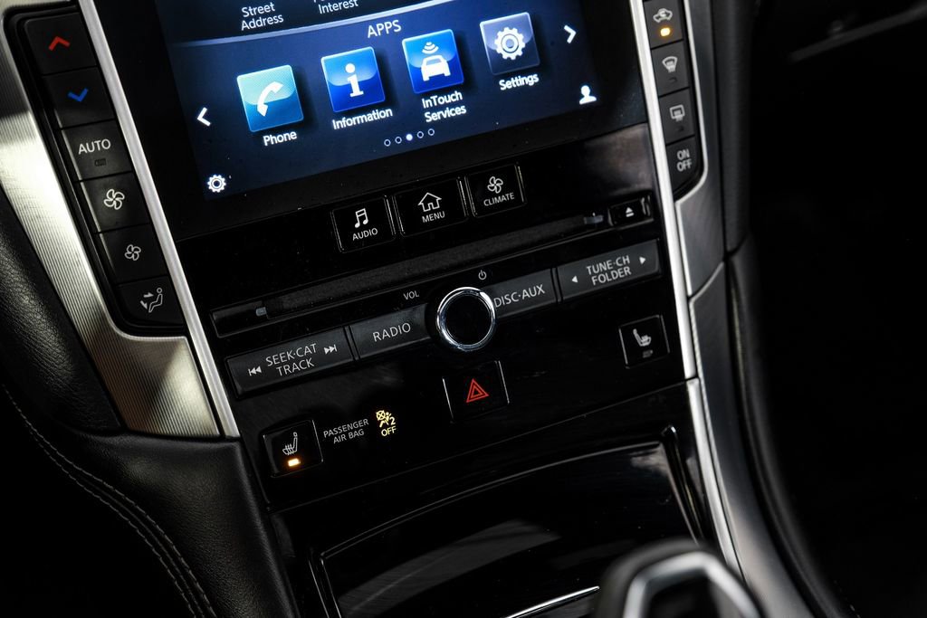 Used 2019 INFINITI Q60 3.0t Luxe w/ Essential Package image 28