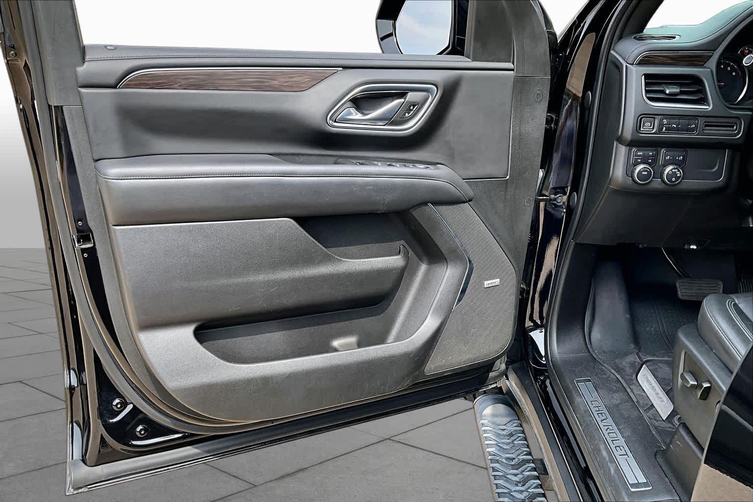 Used 2021 Chevrolet Tahoe Z71 AWD/4WD image 26