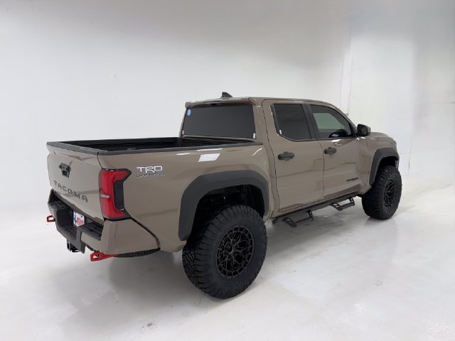 Used 2026 Toyota Tacoma TRD Off-Road AWD/4WD image 37