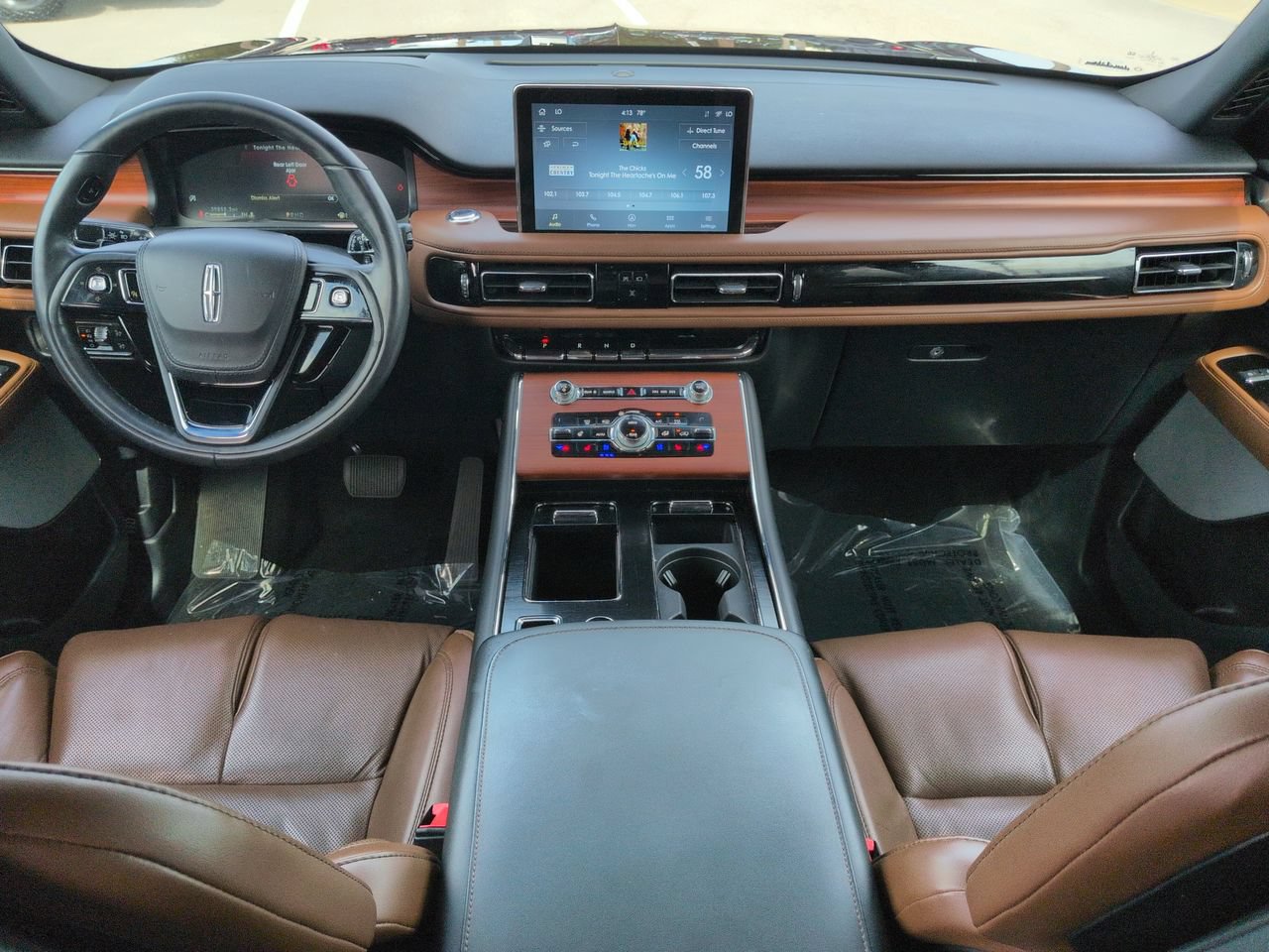 Certified 2020 Lincoln Aviator Reserve w/ Equipment Group 202A AWD/4WD image 15