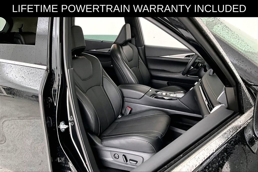Certified 2026 INFINITI QX60 Luxe w/ Family Package FWD image 10