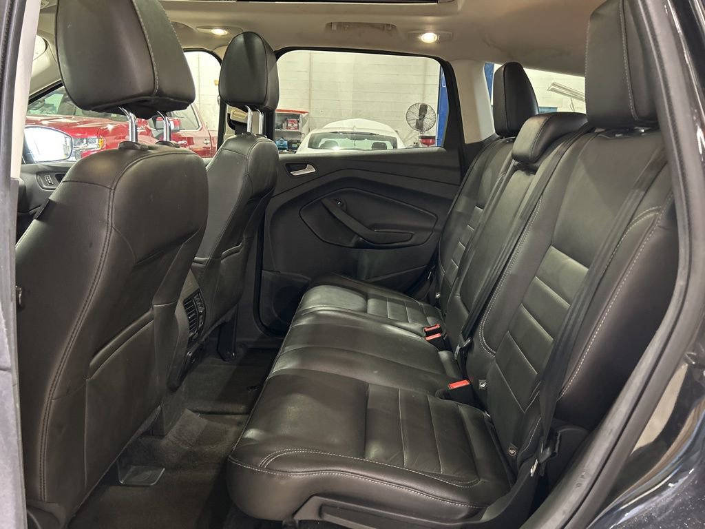 Used 2014 Ford Escape SE w/ Leather Comfort Package FWD image 38