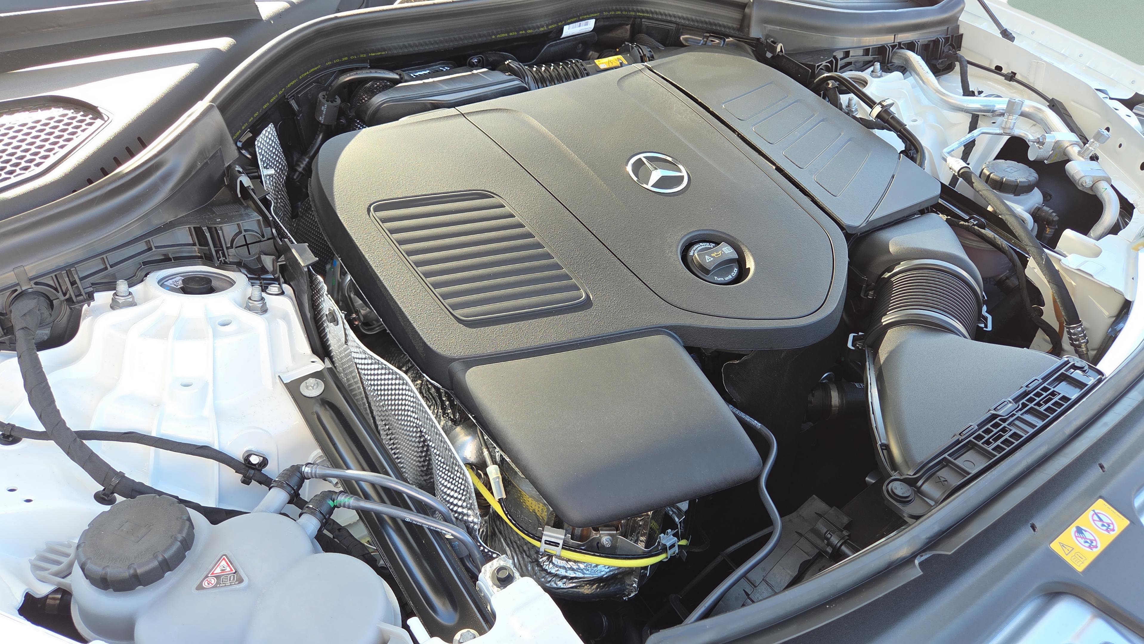 New 2026 Mercedes-Benz GLC 300 image 24