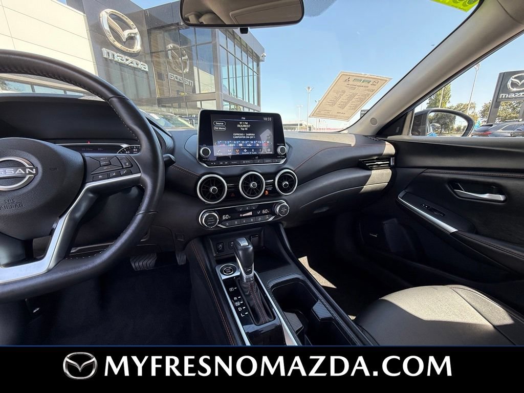 Used 2025 Nissan Sentra SR w/ SR Premium Package FWD image 23