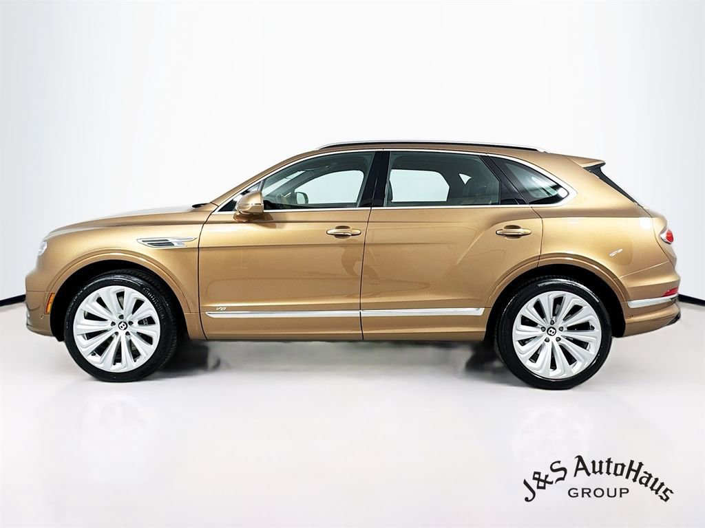 Used 2021 Bentley Bentayga AWD/4WD image 4