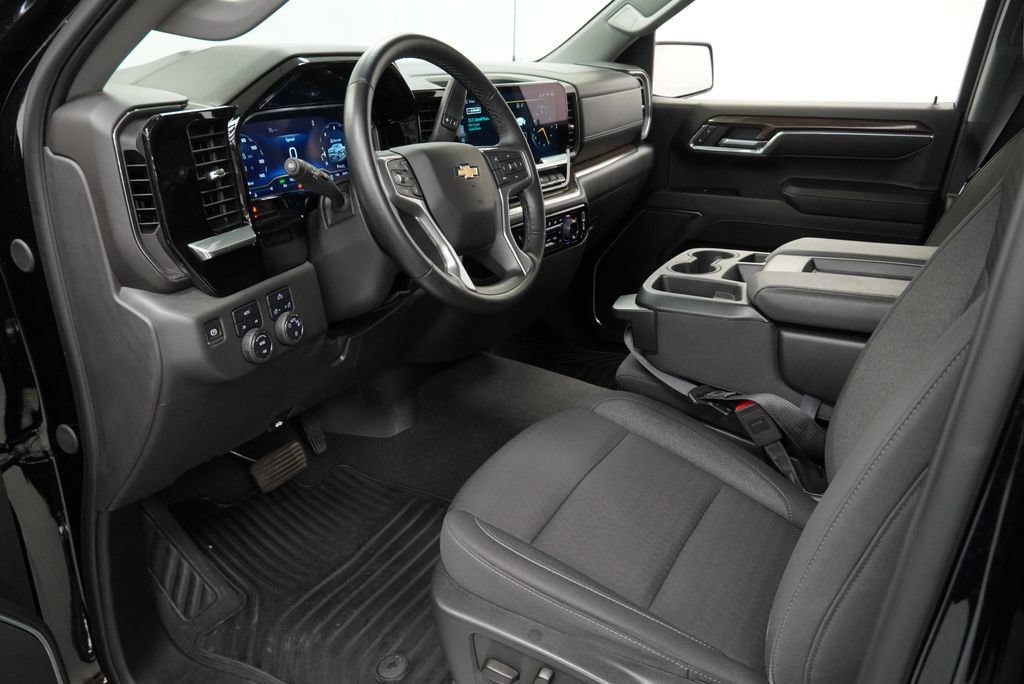 Certified 2024 Chevrolet Silverado 1500 LT AWD/4WD image 12