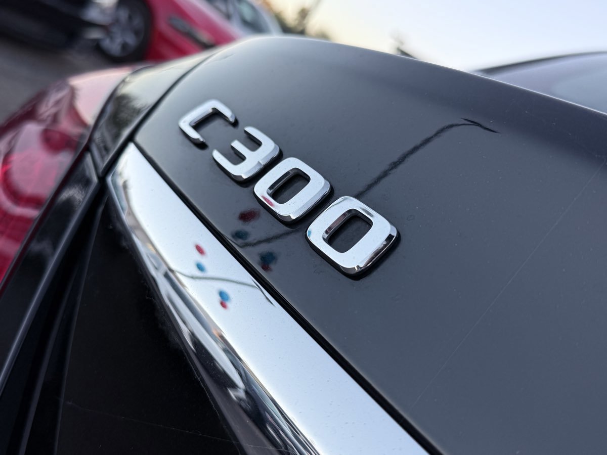 Used 2021 Mercedes-Benz C 300 Sedan image 11