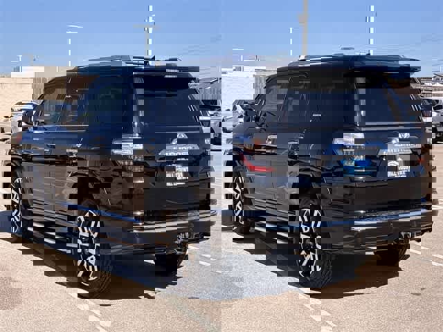 Used 2015 Toyota 4Runner Limited image 4