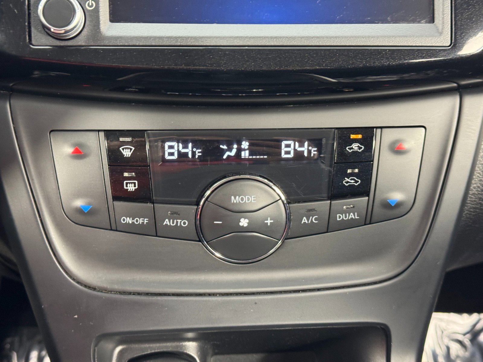 Used 2019 Nissan Sentra SV image 27