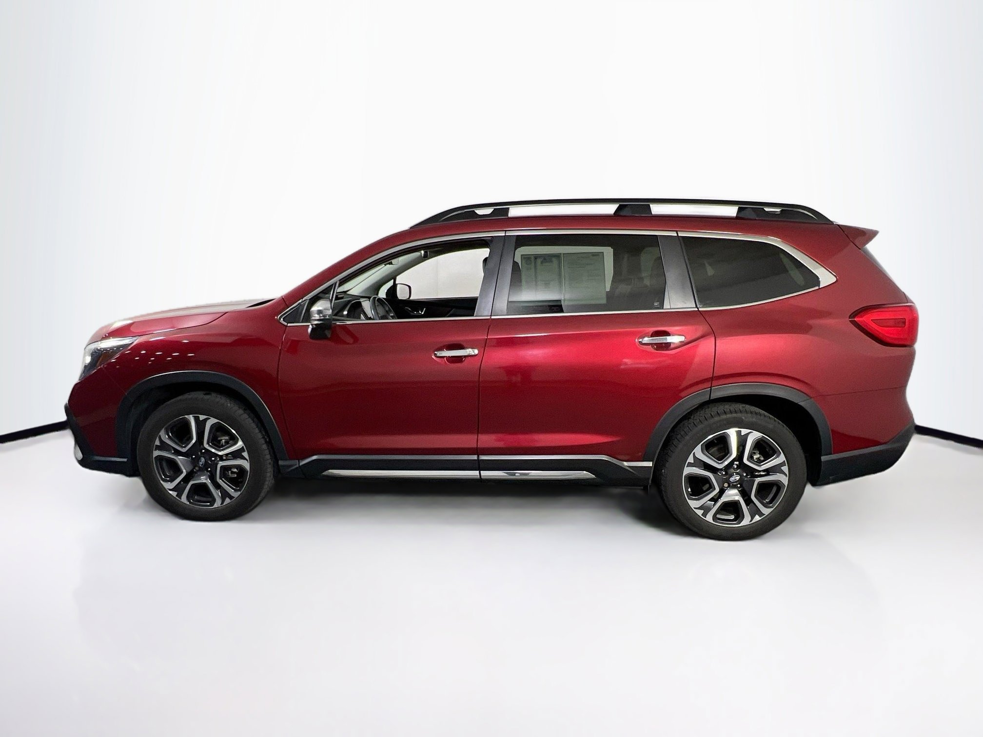 Used 2023 Subaru Ascent Touring AWD/4WD image 8