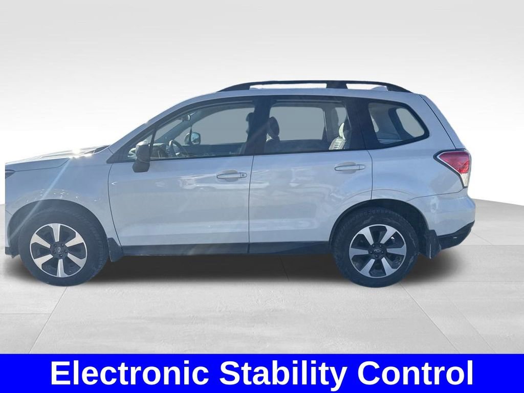 Used 2018 Subaru Forester 2.5i w/ Alloy Wheel Package image 9