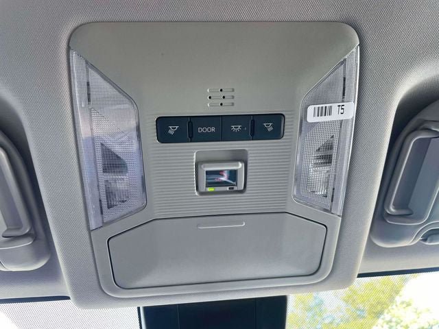 Certified 2025 Toyota RAV4 XLE AWD/4WD image 34