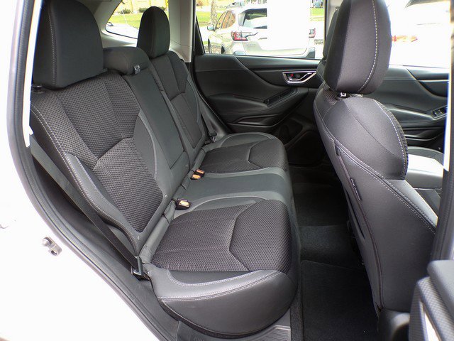 Used 2023 Subaru Forester Premium image 19