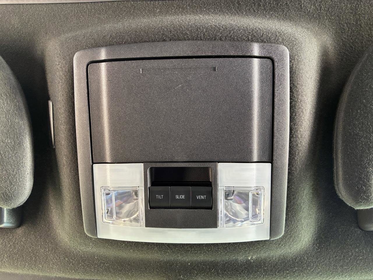 Used 2017 Ford Expedition EL Platinum image 12