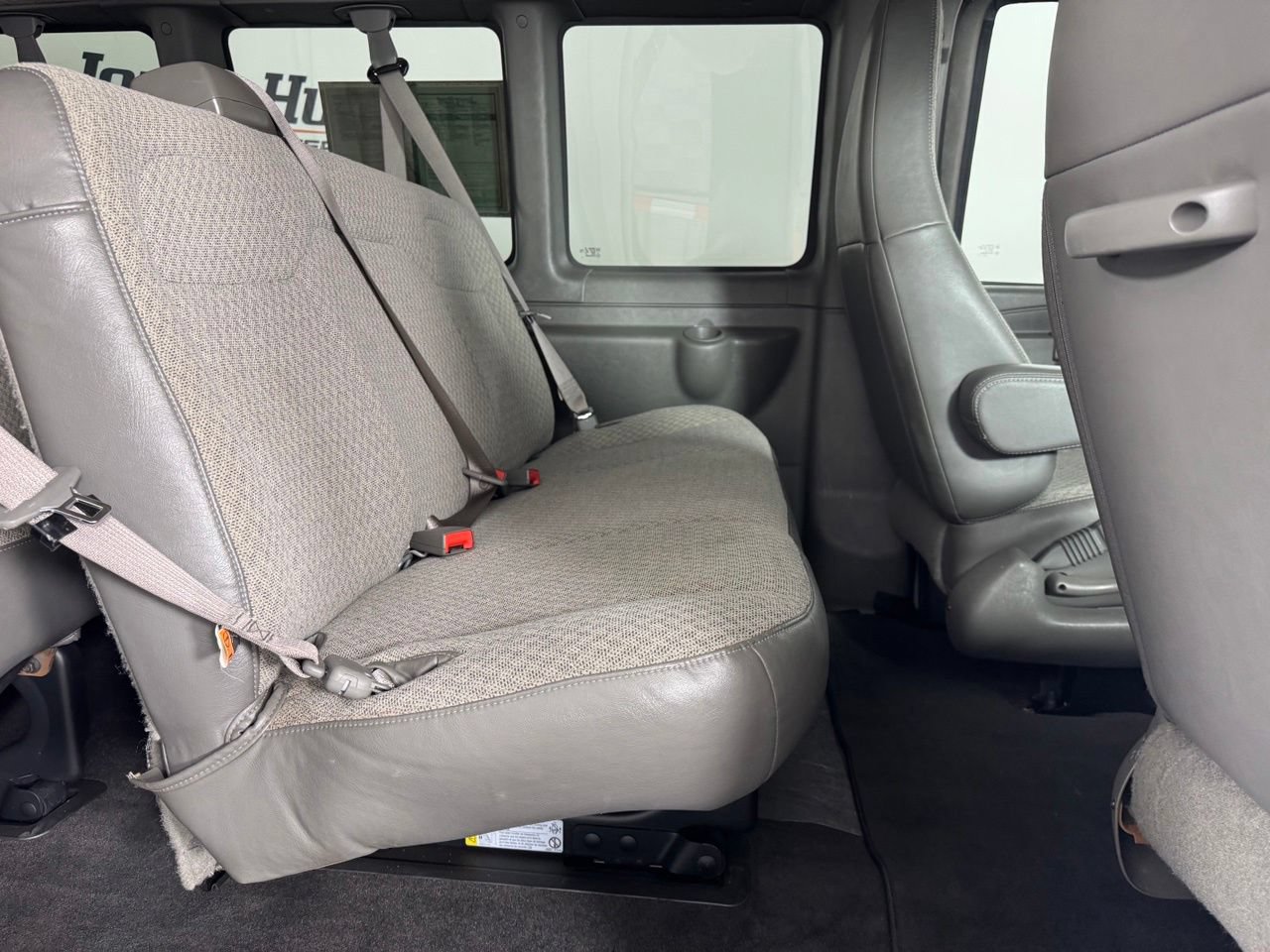 Used 2024 Chevrolet Express 3500 LT w/ LT Preferred Equipment Group RWD image 24
