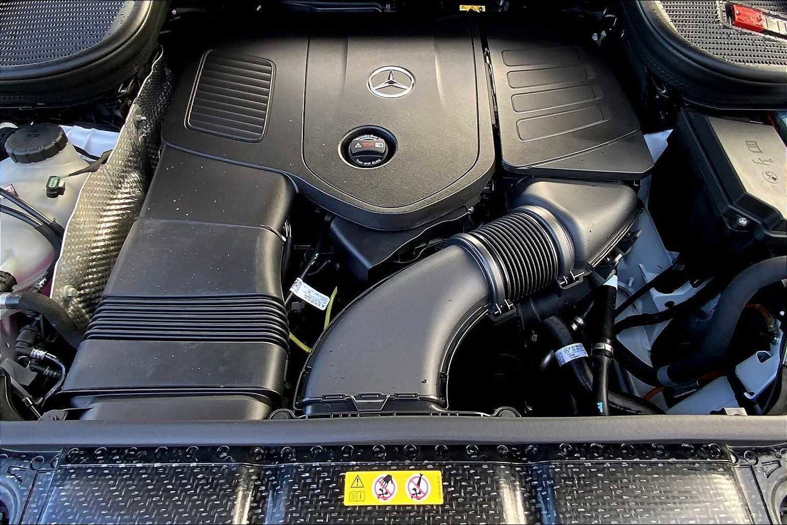 Certified 2025 Mercedes-Benz GLE 350 4MATIC image 20