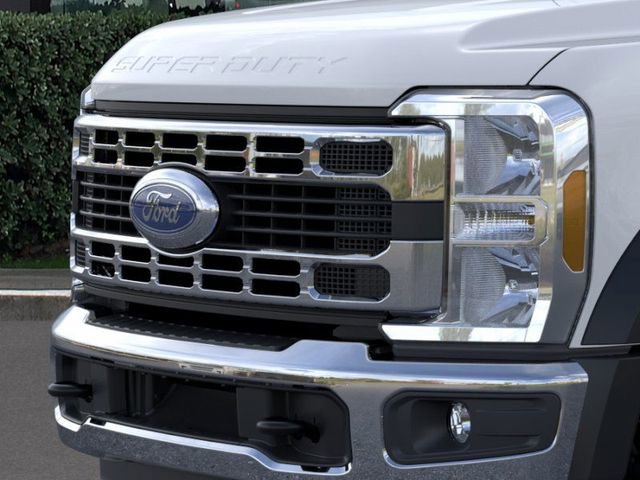 New 2026 Ford F550 4x4 Crew Cab Super Duty image 17
