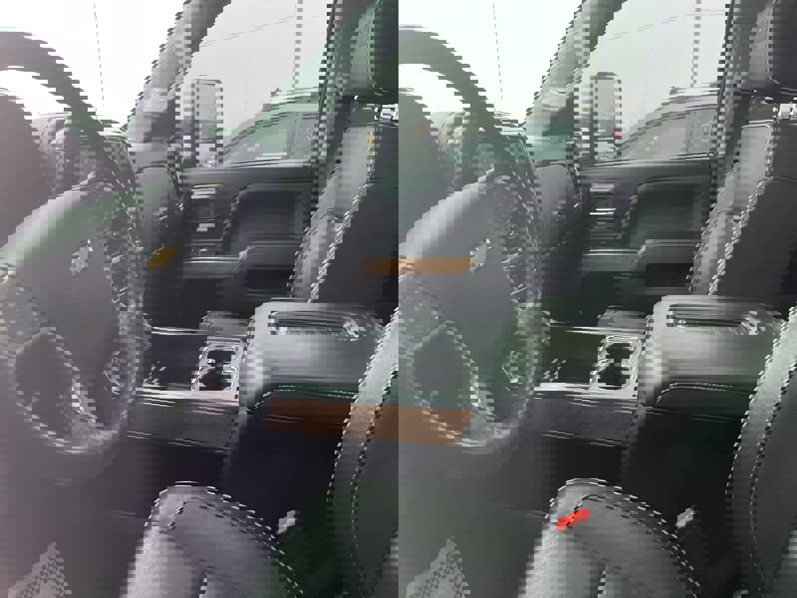 Used 2018 Chevrolet Silverado 2500 High Country image 32