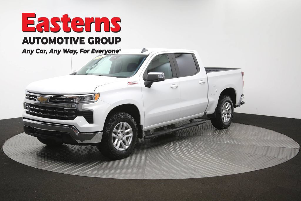 Used 2023 Chevrolet Silverado 1500 LT AWD/4WD image 53