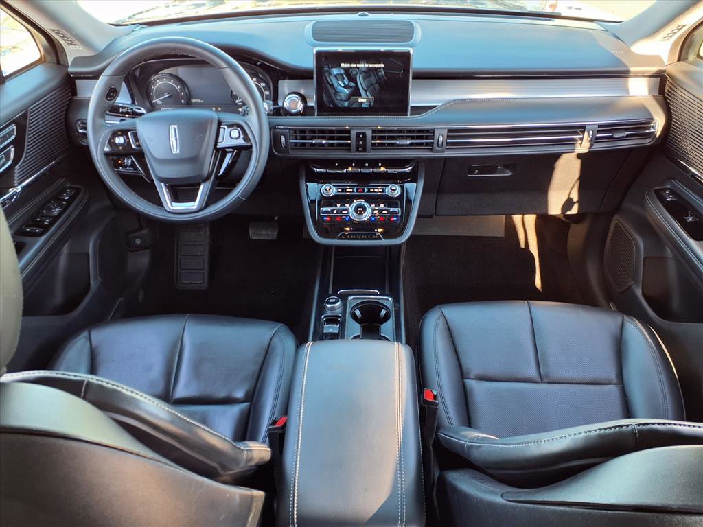Used 2022 Lincoln Corsair AWD w/ Equipment Group 101A image 12