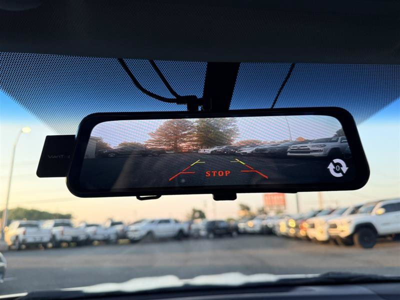 Used 2013 Toyota Camry SE w/ Preferred Accessory Pkg FWD image 30