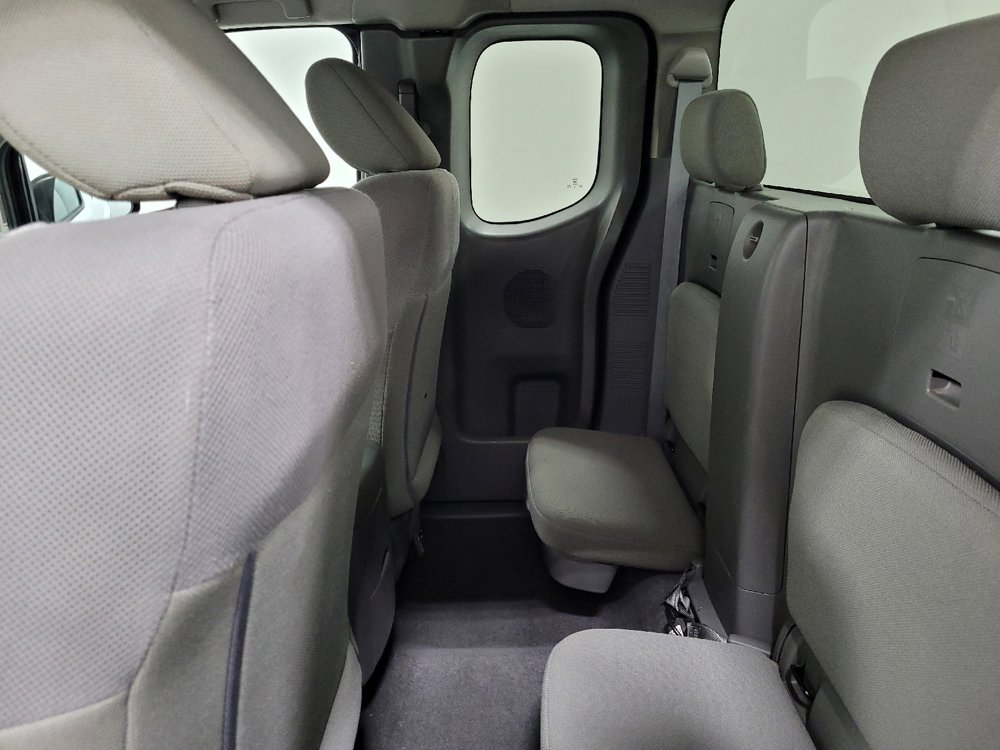 Used 2019 Nissan Frontier S image 18