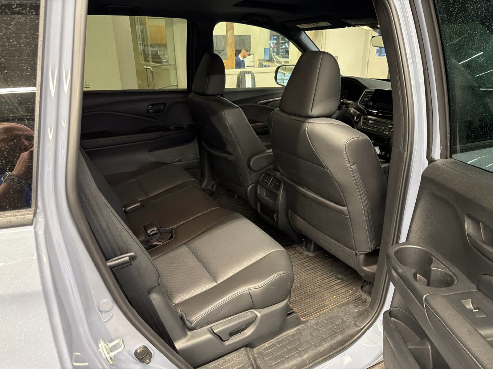 Used 2023 Honda Passport EX-L image 6