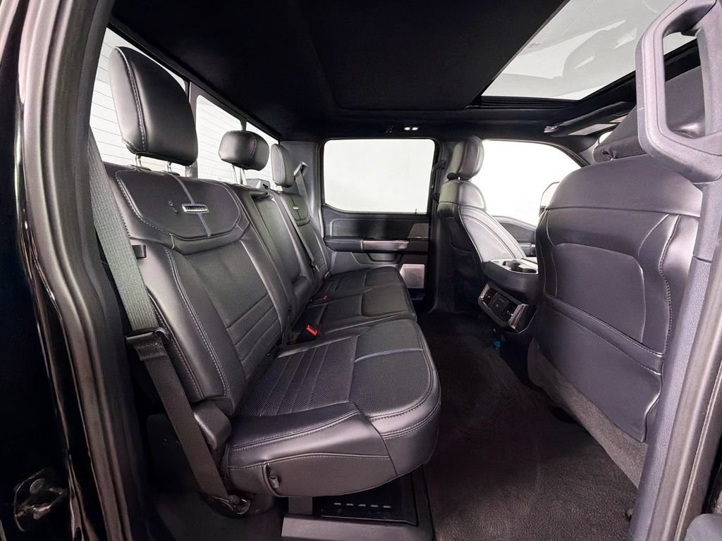 Used 2025 Ford F450 Platinum AWD/4WD image 28