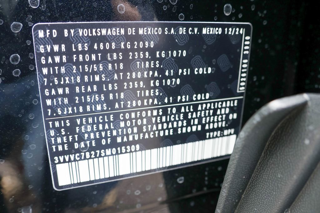 Used 2025 Volkswagen Taos SE image 41