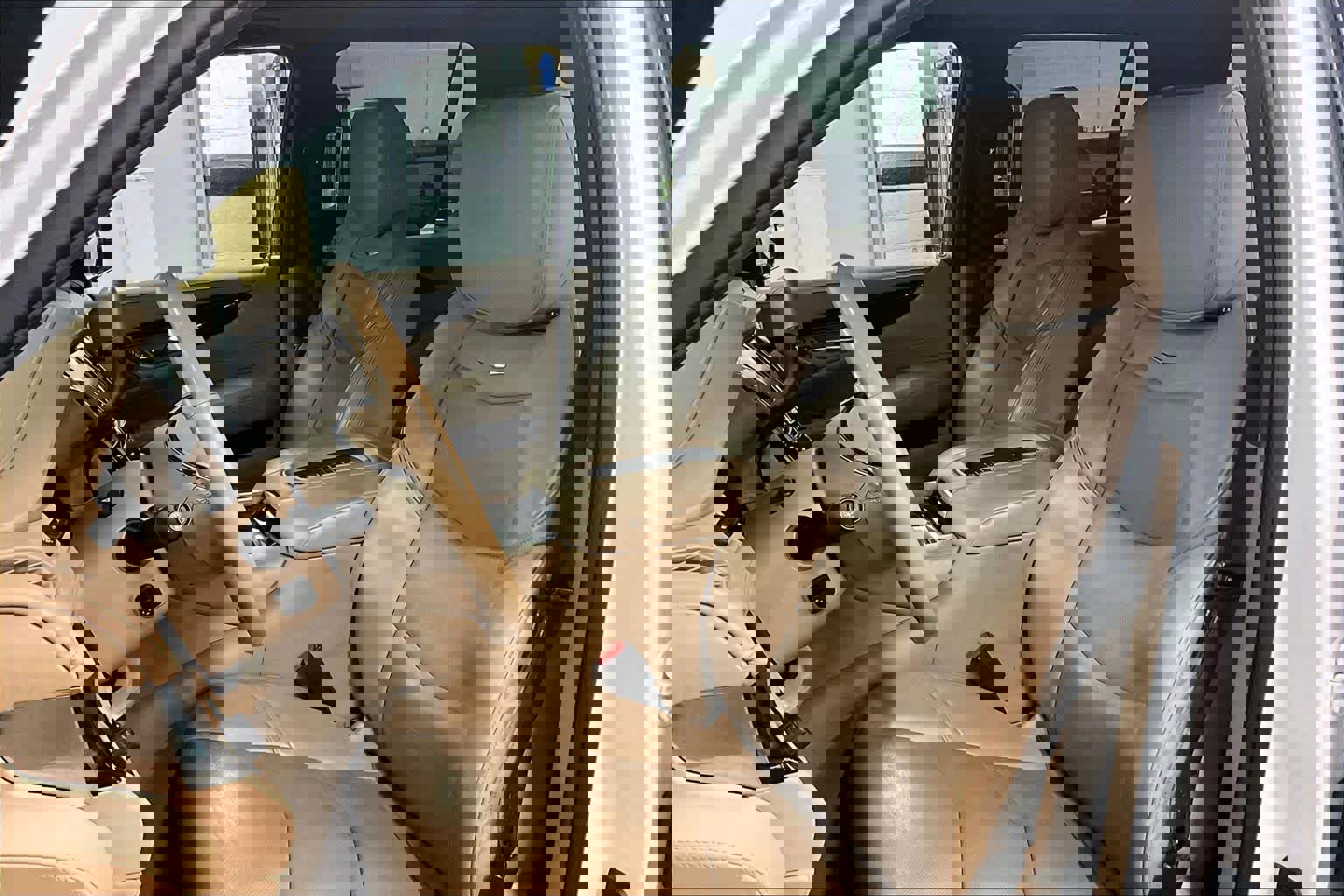 Used 2019 Cadillac Escalade Platinum image 7