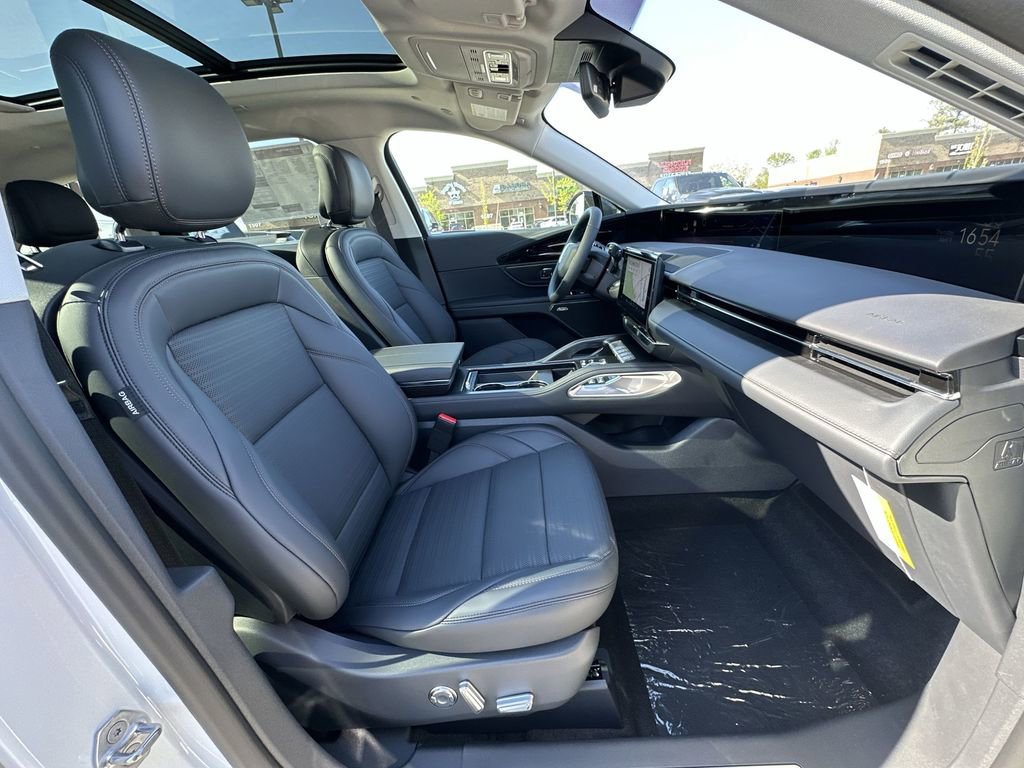 New 2026 Lincoln Nautilus Reserve w/ Jet Appearance Package AWD/4WD image 25