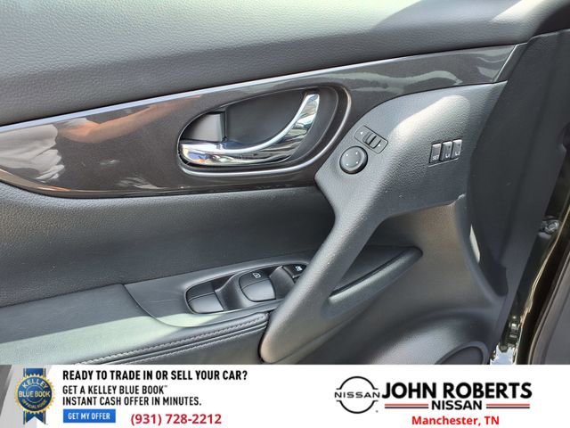 Used 2020 Nissan Rogue SV w/ Sun & Sound Touring Package FWD image 28
