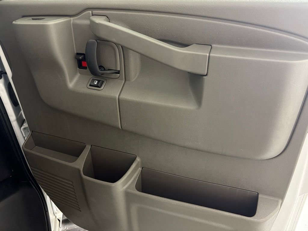 Used 2023 Chevrolet Express 3500 LT w/ LT Preferred Equipment Group image 35