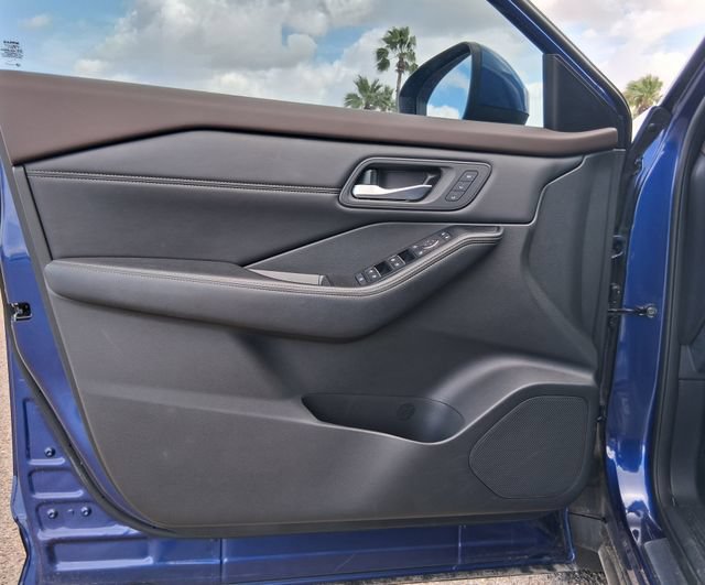 Certified 2023 Nissan Rogue SL w/ SL Premium Package FWD image 15