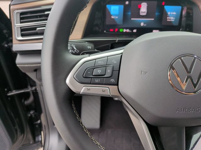 Used 2026 Volkswagen Atlas SE AWD/4WD image 13