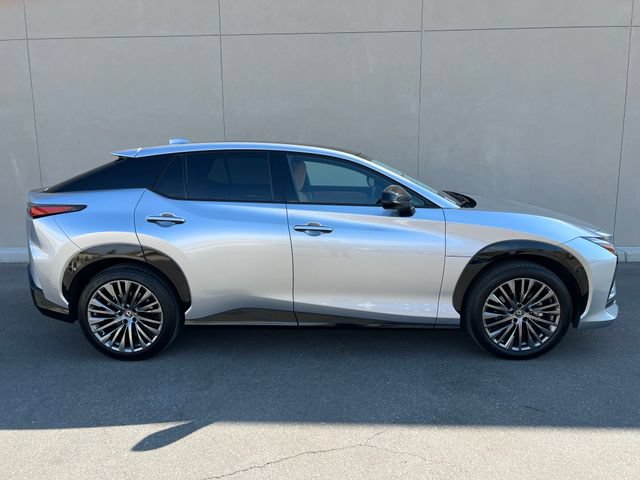 Used 2024 Lexus RZ 450e Premium AWD/4WD image 6